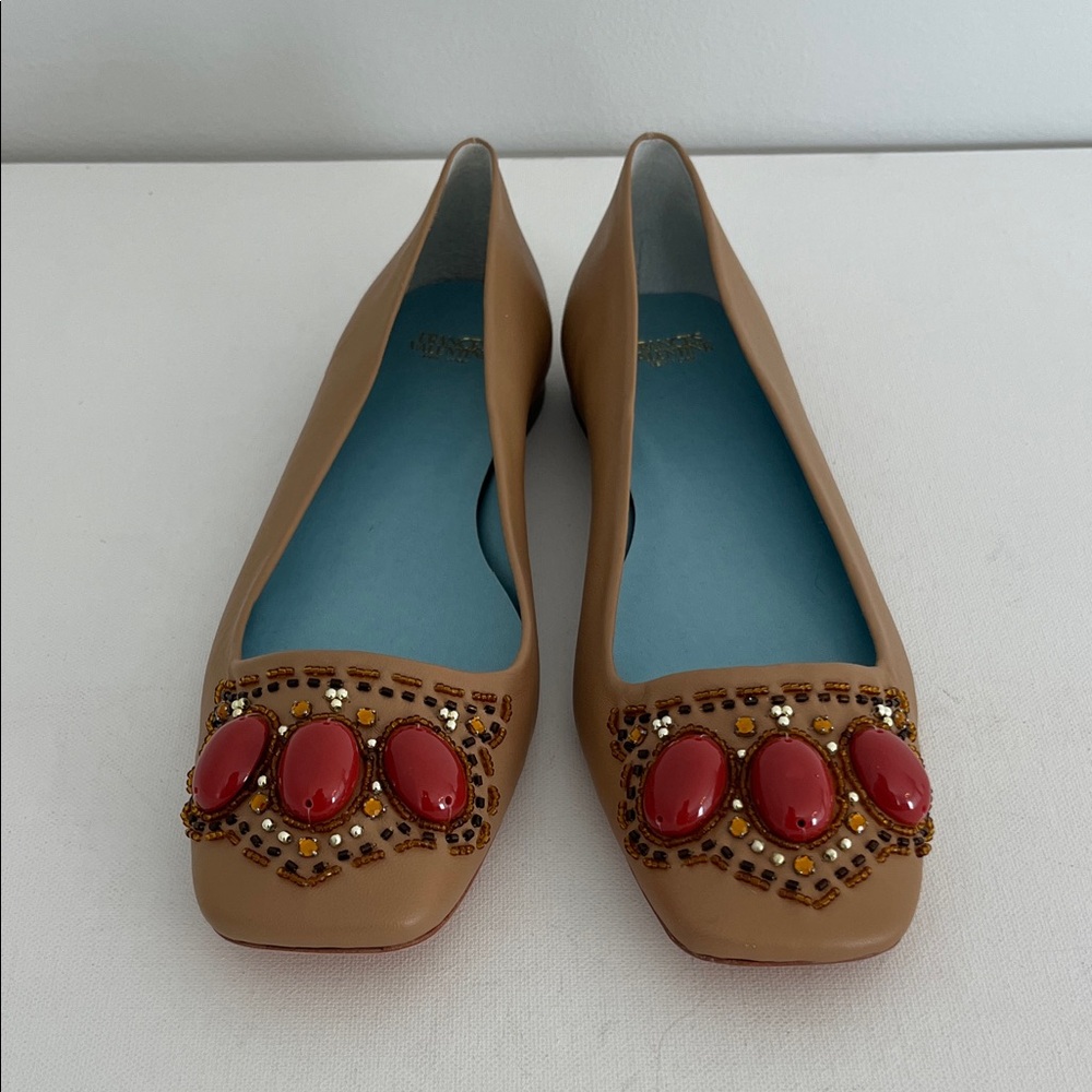 Frances Valentine Jude Light Camel in Nappa Leather Flat with Red Embellishments